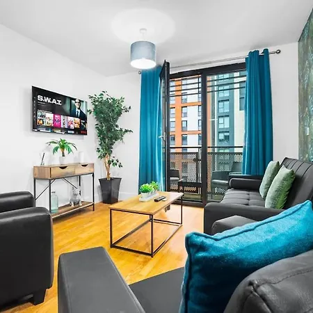 Funky Arcadian Centre Apartment By Azura Nights Birmingham Exterior photo